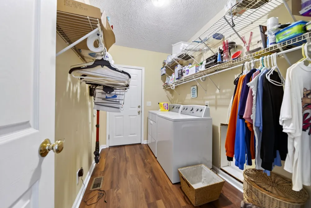 364 Ben Albert Rd Cottontown, TN 37048