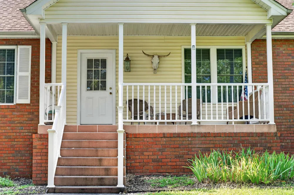 364 Ben Albert Rd Cottontown, TN 37048