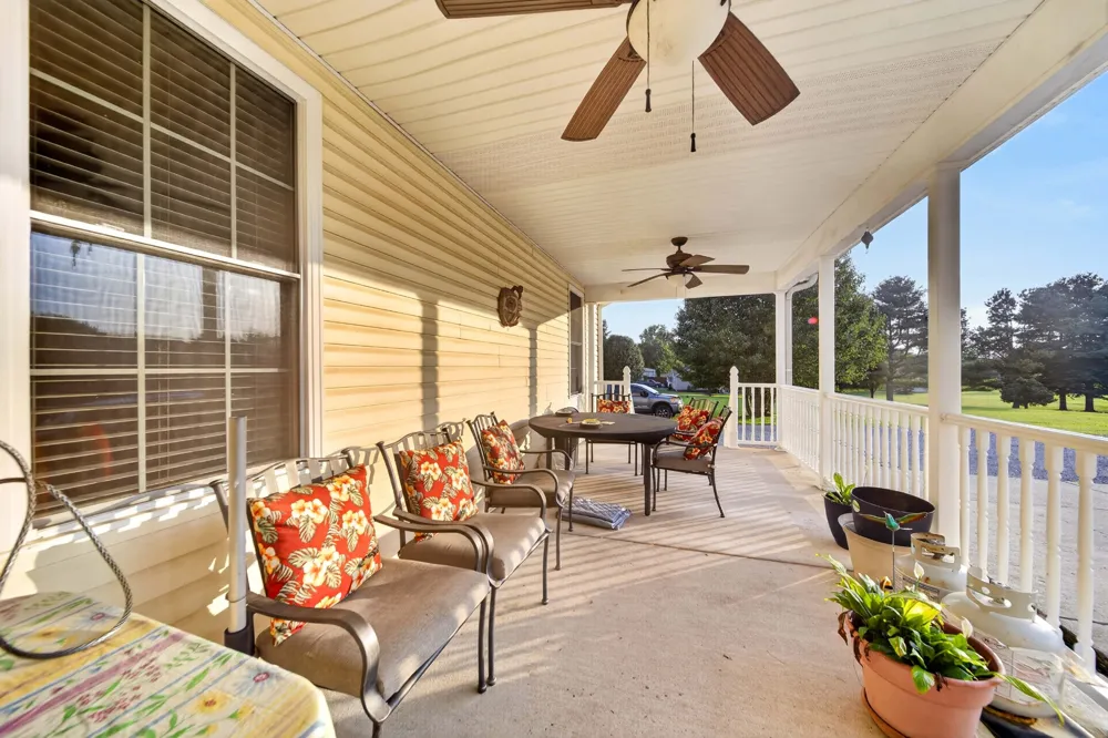 364 Ben Albert Rd Cottontown, TN 37048
