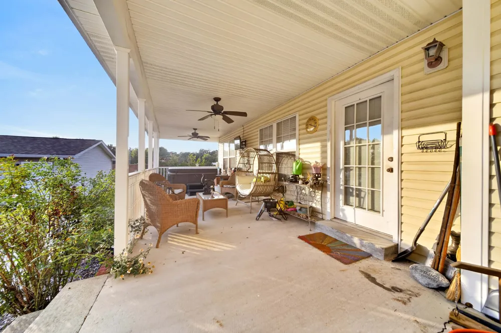 364 Ben Albert Rd Cottontown, TN 37048