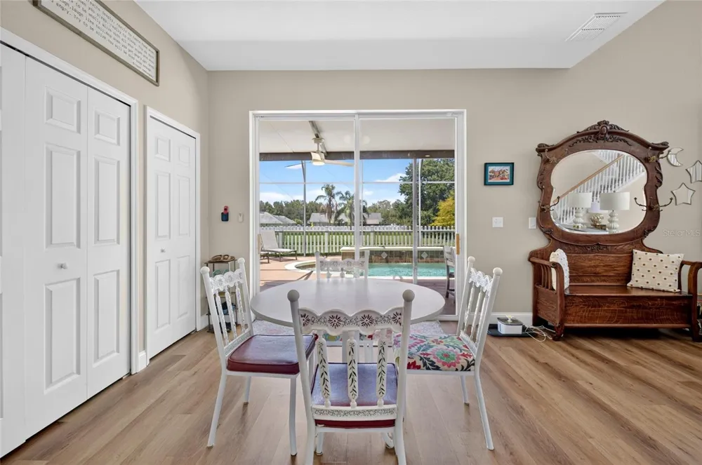 353 LAKE AMBERLEIGH DRIVE Winter Garden, FL 34787