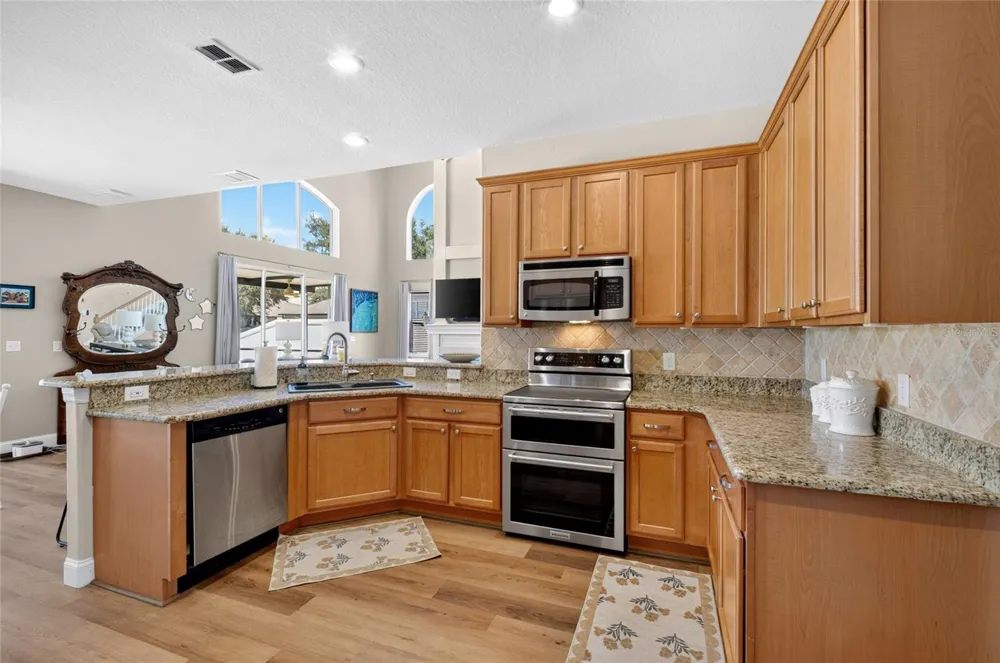 353 LAKE AMBERLEIGH DRIVE Winter Garden, FL 34787