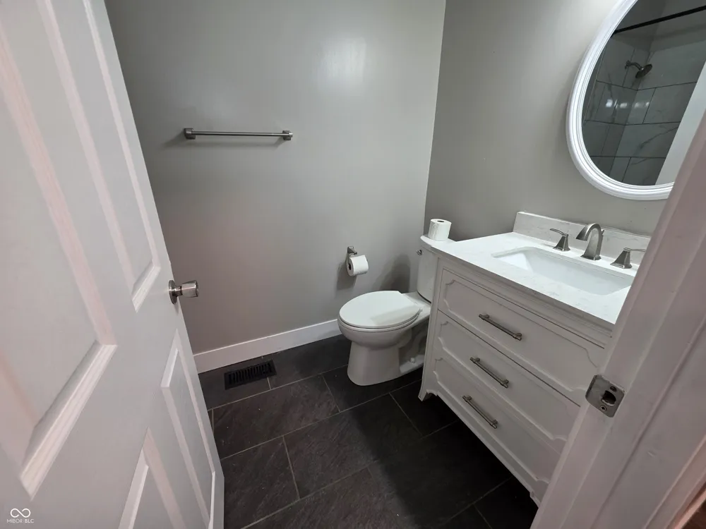327 Sherman Drive Indianapolis, IN 46201