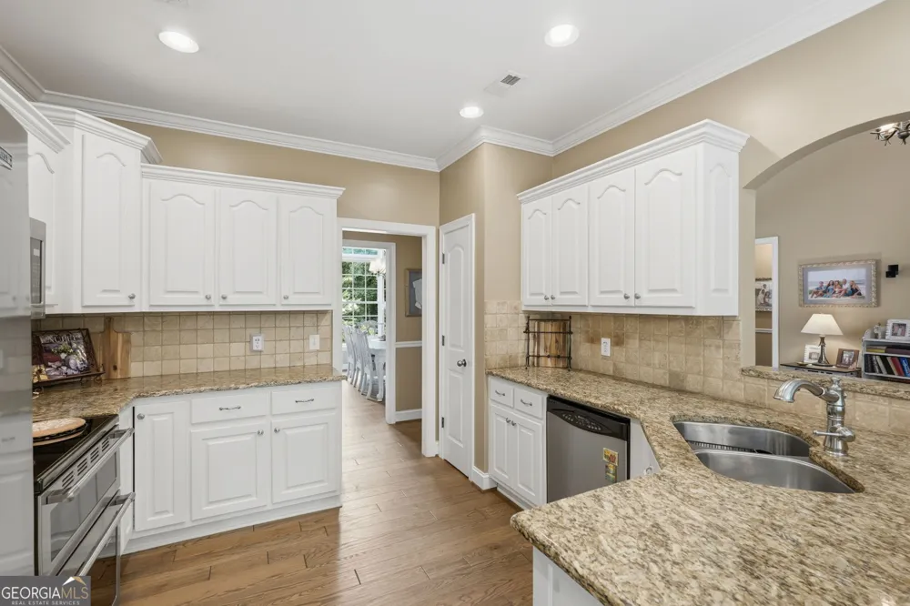 8665 Bay DR Gainesville, GA 30506