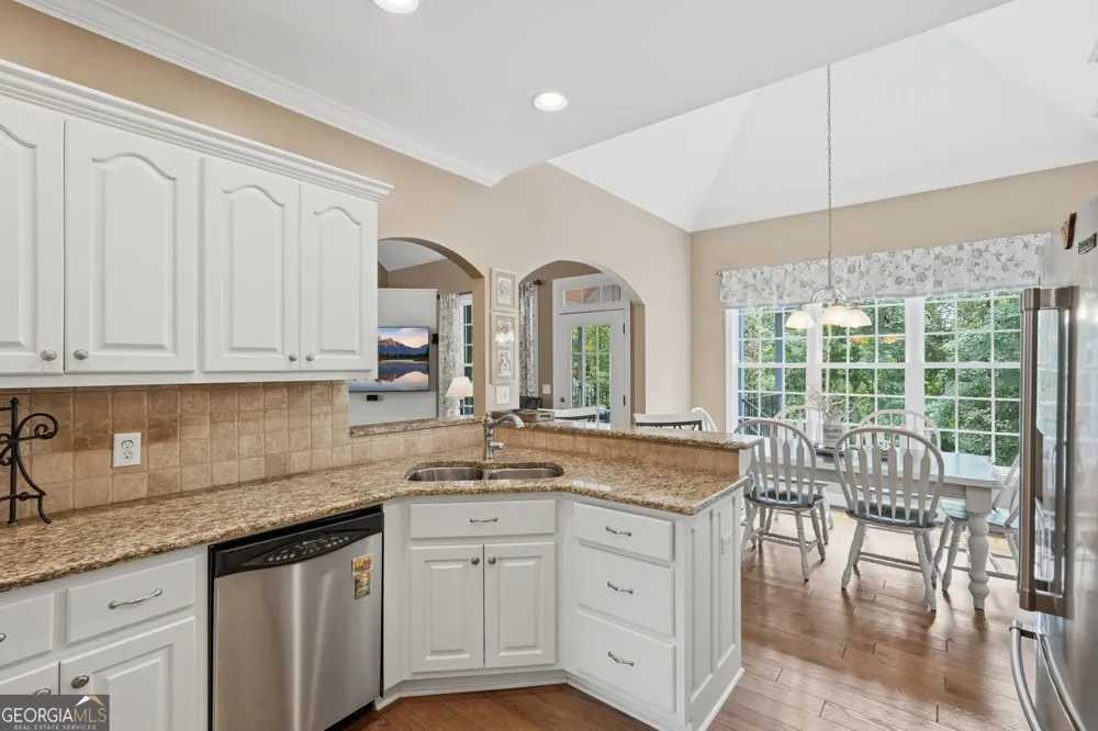 8665 Bay DR Gainesville, GA 30506