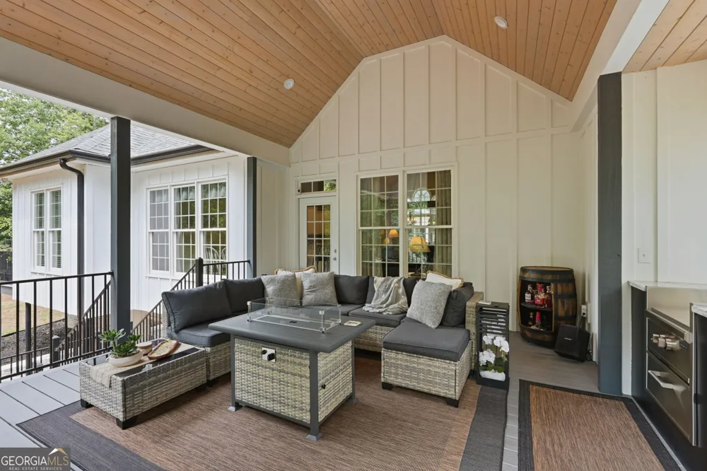 8665 Bay DR Gainesville, GA 30506