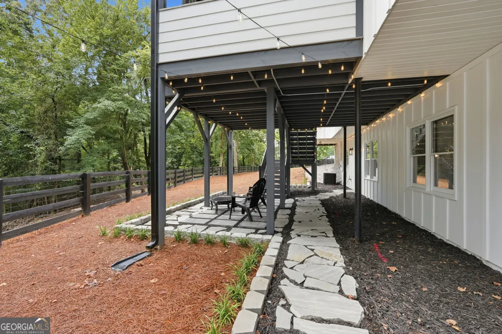 8665 Bay DR Gainesville, GA 30506