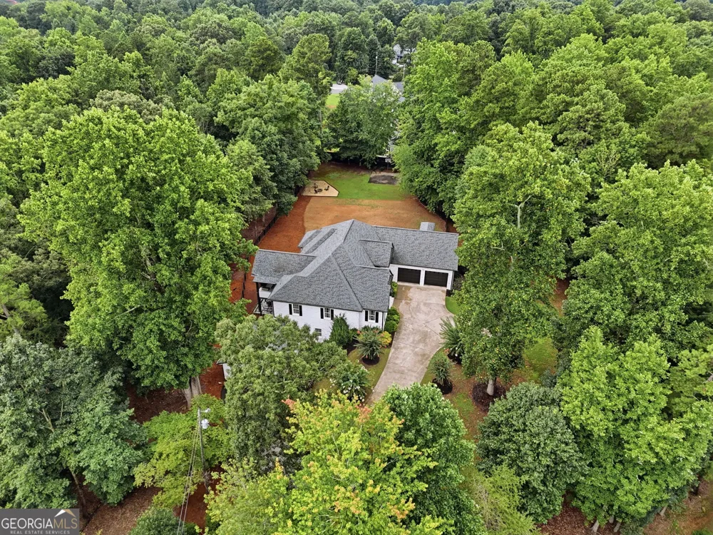 8665 Bay DR Gainesville, GA 30506