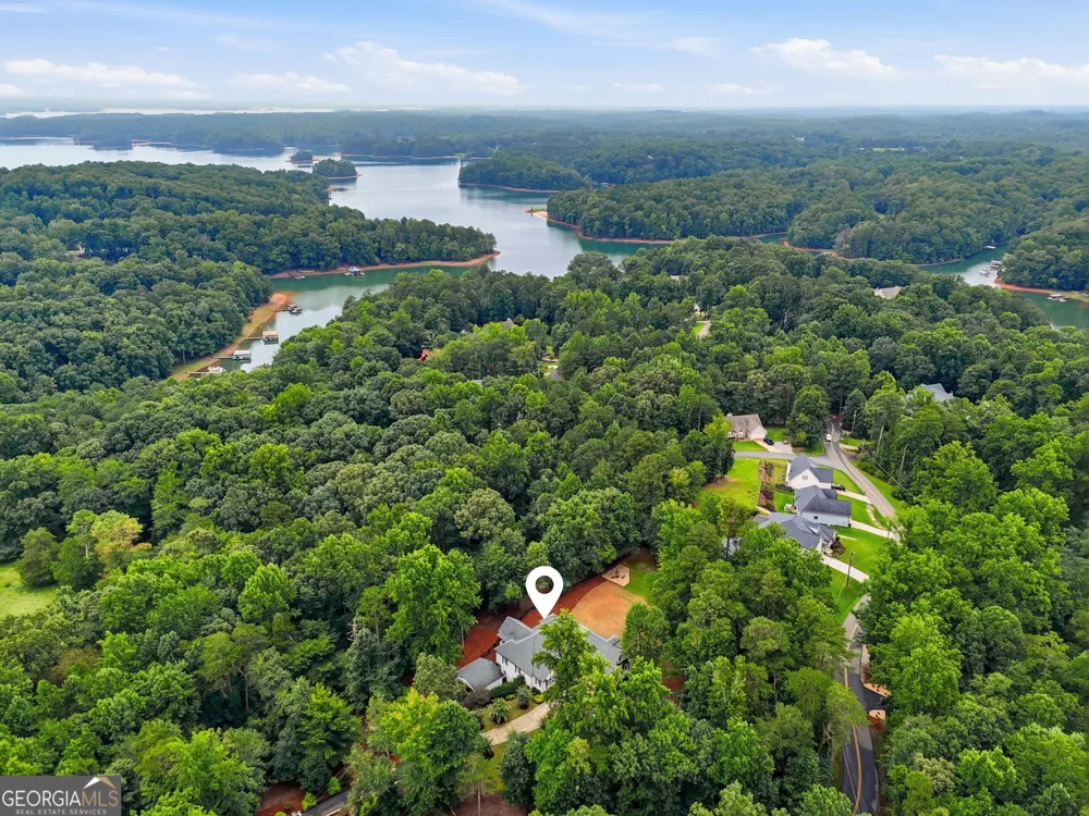 8665 Bay DR Gainesville, GA 30506