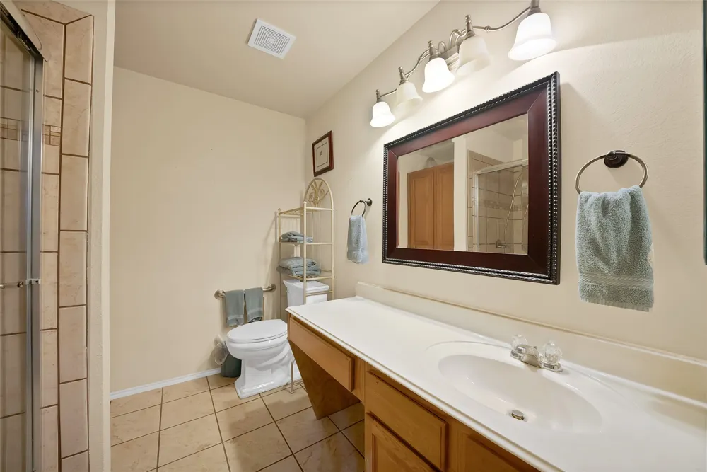 112 Blackforest Road Krum, TX 76249
