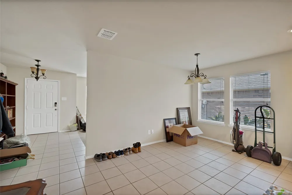 112 Blackforest Road Krum, TX 76249