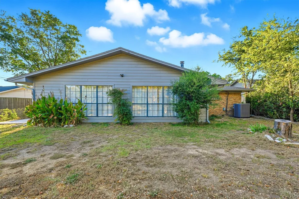 1423 Main Street Kaufman, TX 75142