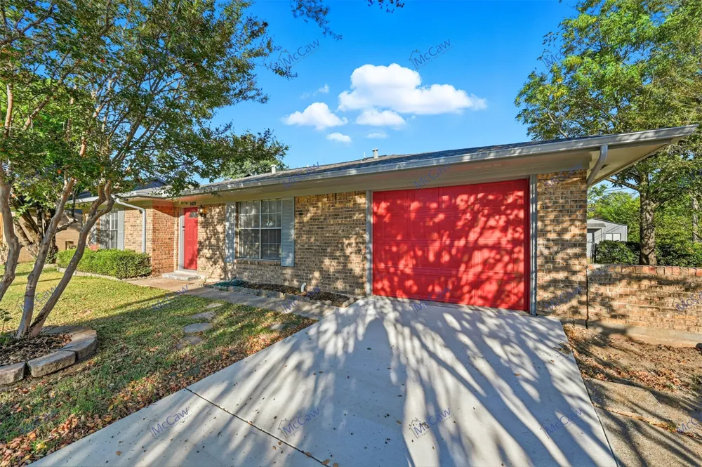 1423 Main Street Kaufman, TX 75142