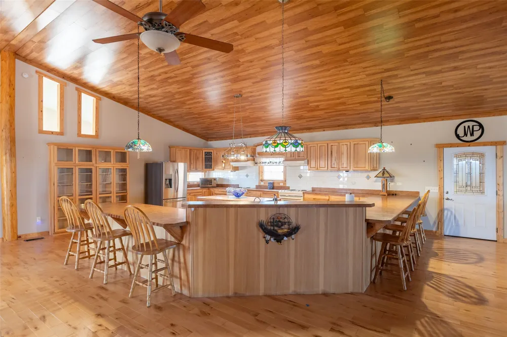 128 FM 1657 Rotan, TX 79546