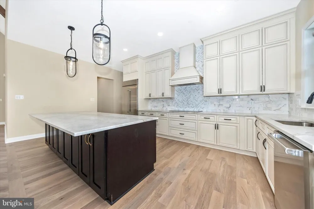 10100 PENDRY PLACE New Market, MD 21774