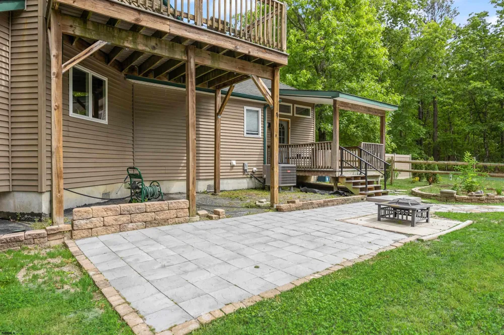 6330 Estelle Ave Mays Landing, NJ 08330