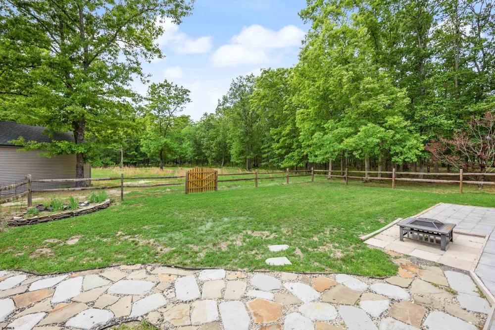 6330 Estelle Ave Mays Landing, NJ 08330