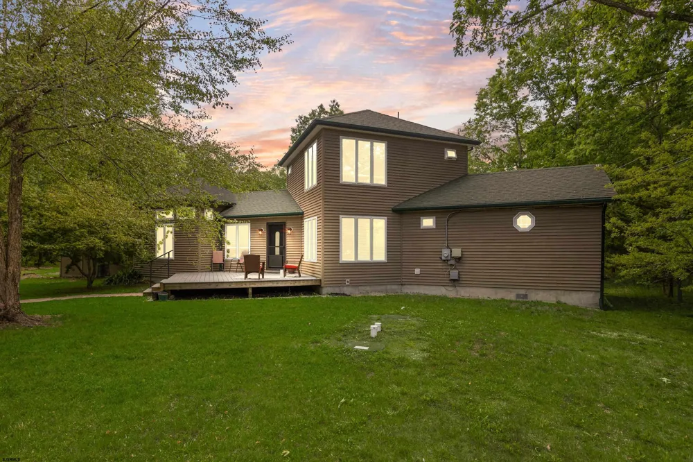 6330 Estelle Ave Mays Landing, NJ 08330
