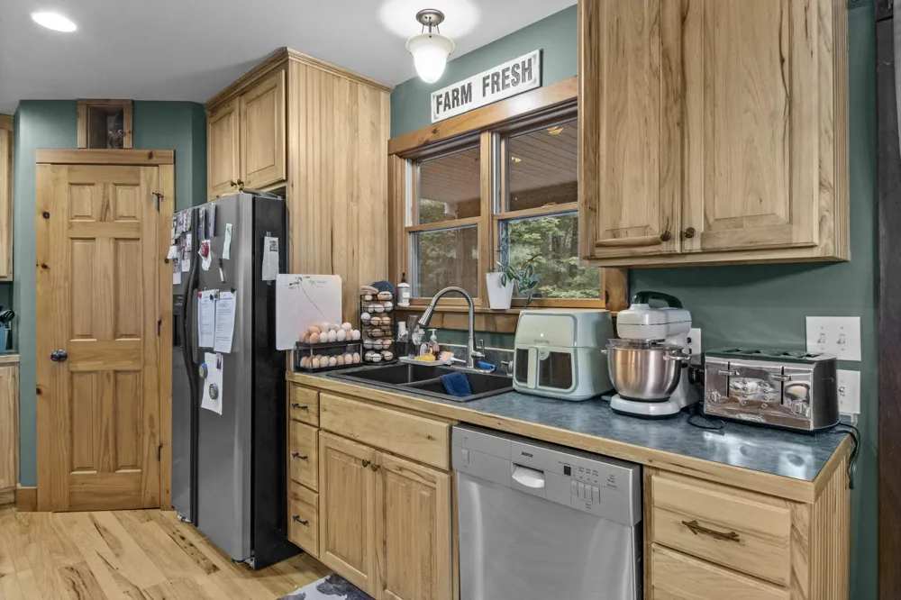 1846 E Koenig Road Free Soil, MI 49411