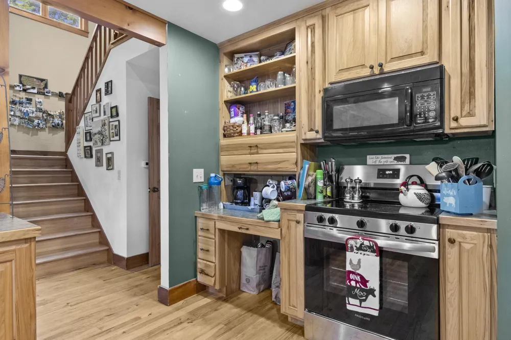 1846 E Koenig Road Free Soil, MI 49411