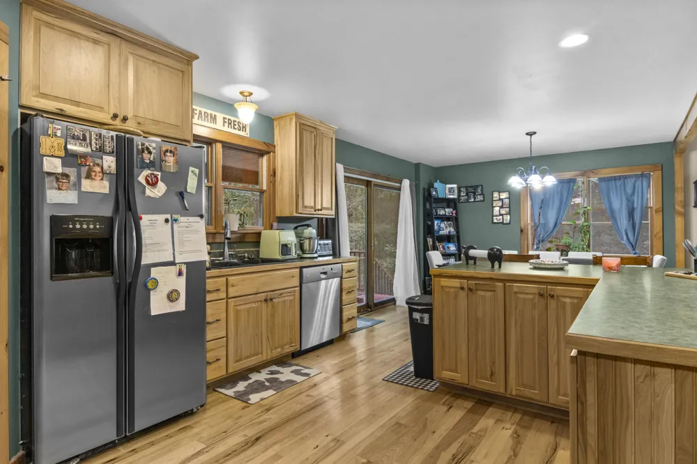 1846 E Koenig Road Free Soil, MI 49411