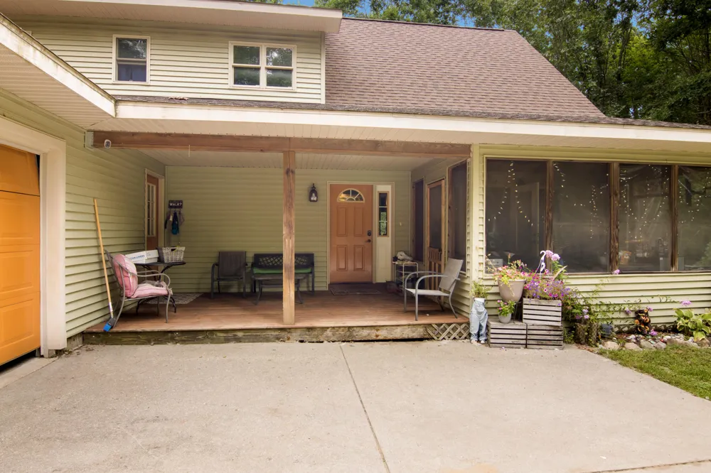 1846 E Koenig Road Free Soil, MI 49411