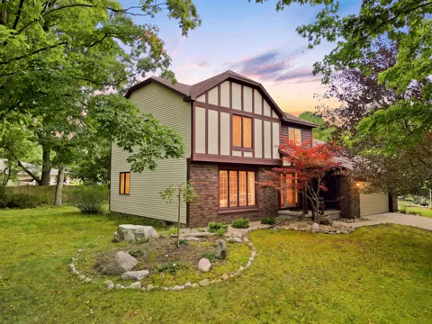 720 Novak Lane