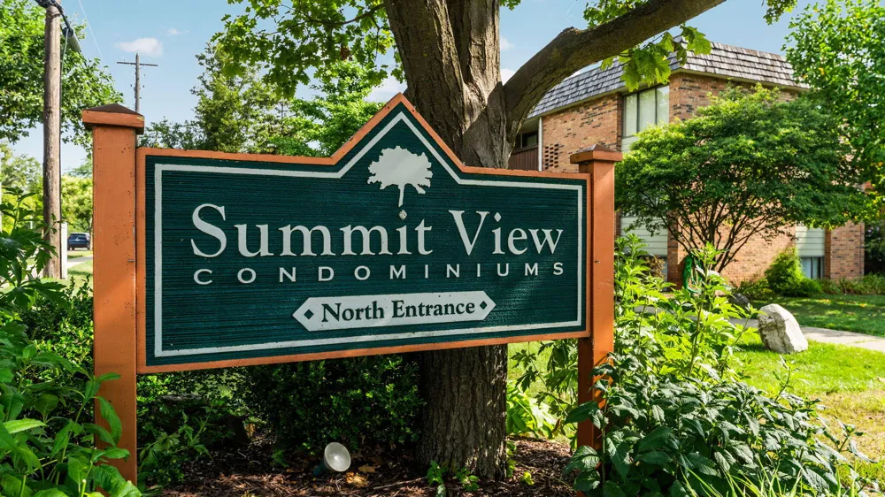 1225 S Maple Road #105 Ann Arbor, MI 48103