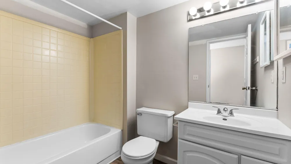 1225 S Maple Road #105 Ann Arbor, MI 48103