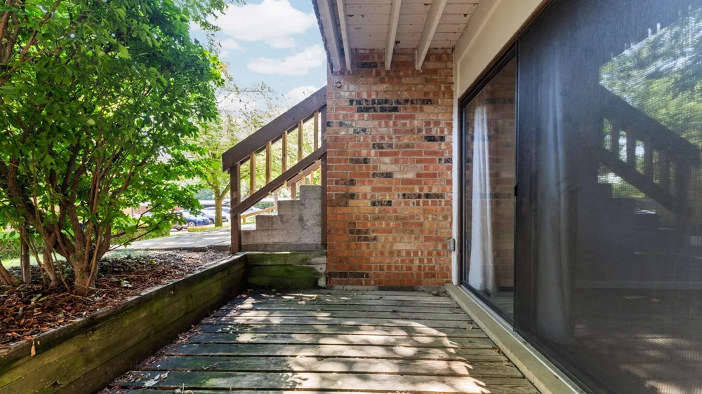1225 S Maple Road #105 Ann Arbor, MI 48103