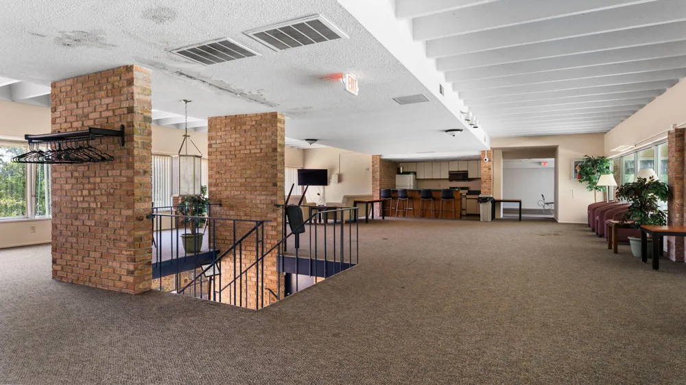 1225 S Maple Road #105 Ann Arbor, MI 48103