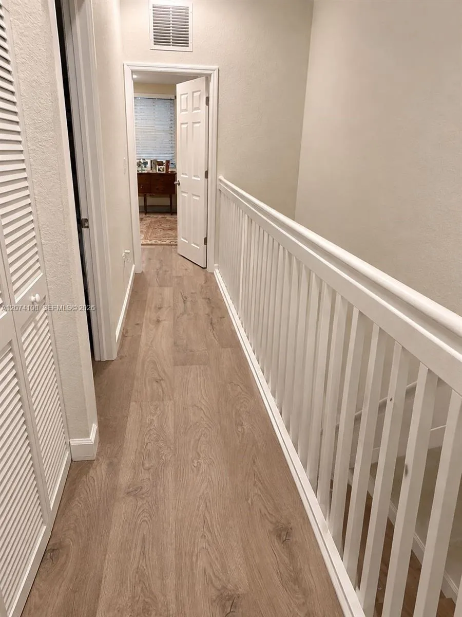 9259 SW 227th St #9-25 Cutler Bay, FL 33190
