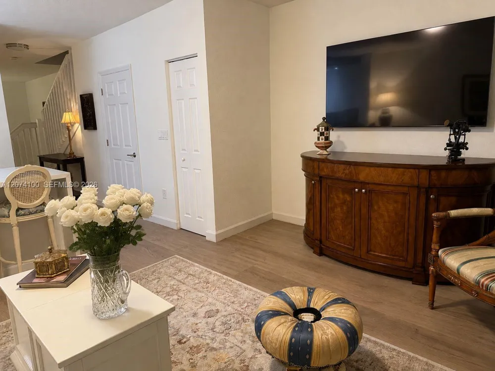 9259 SW 227th St #9-25 Cutler Bay, FL 33190