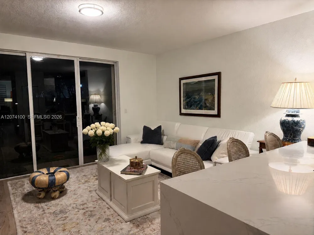 9259 SW 227th St #9-25 Cutler Bay, FL 33190