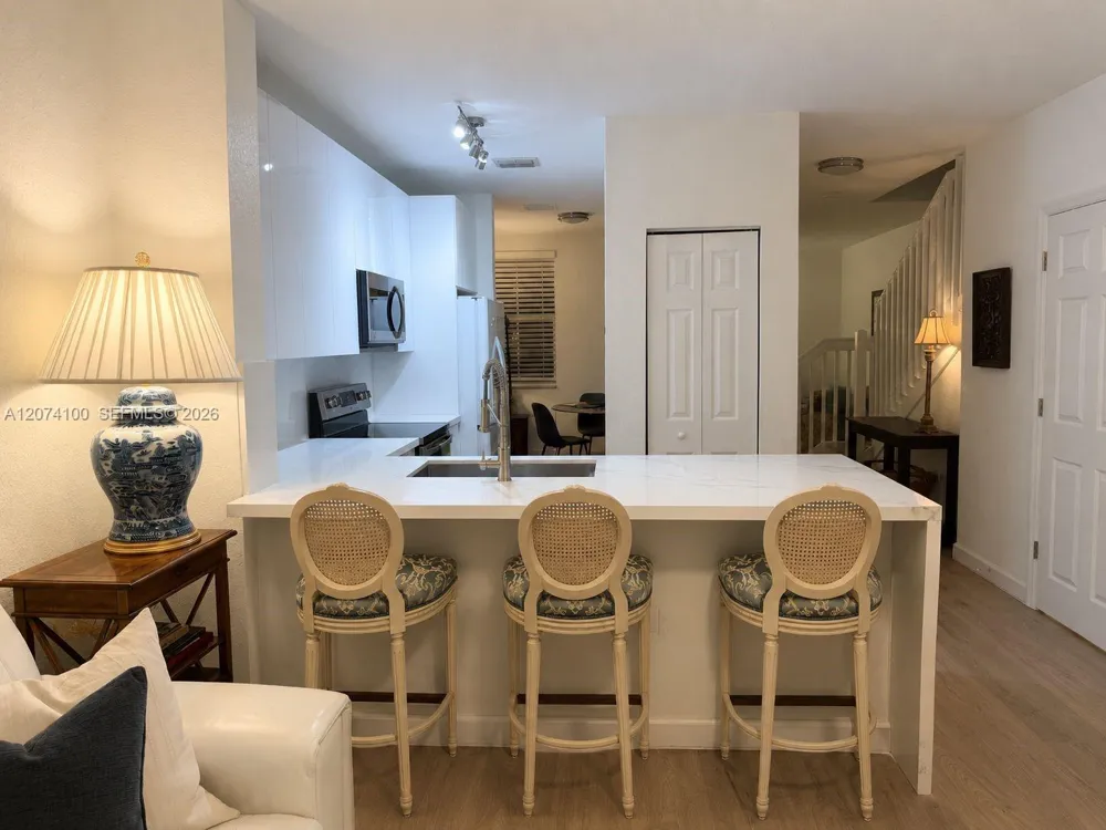 9259 SW 227th St #9-25 Cutler Bay, FL 33190