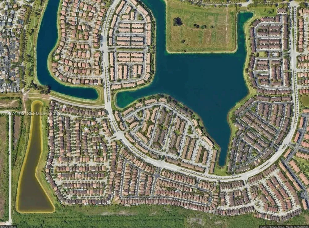 9259 SW 227th St #9-25 Cutler Bay, FL 33190