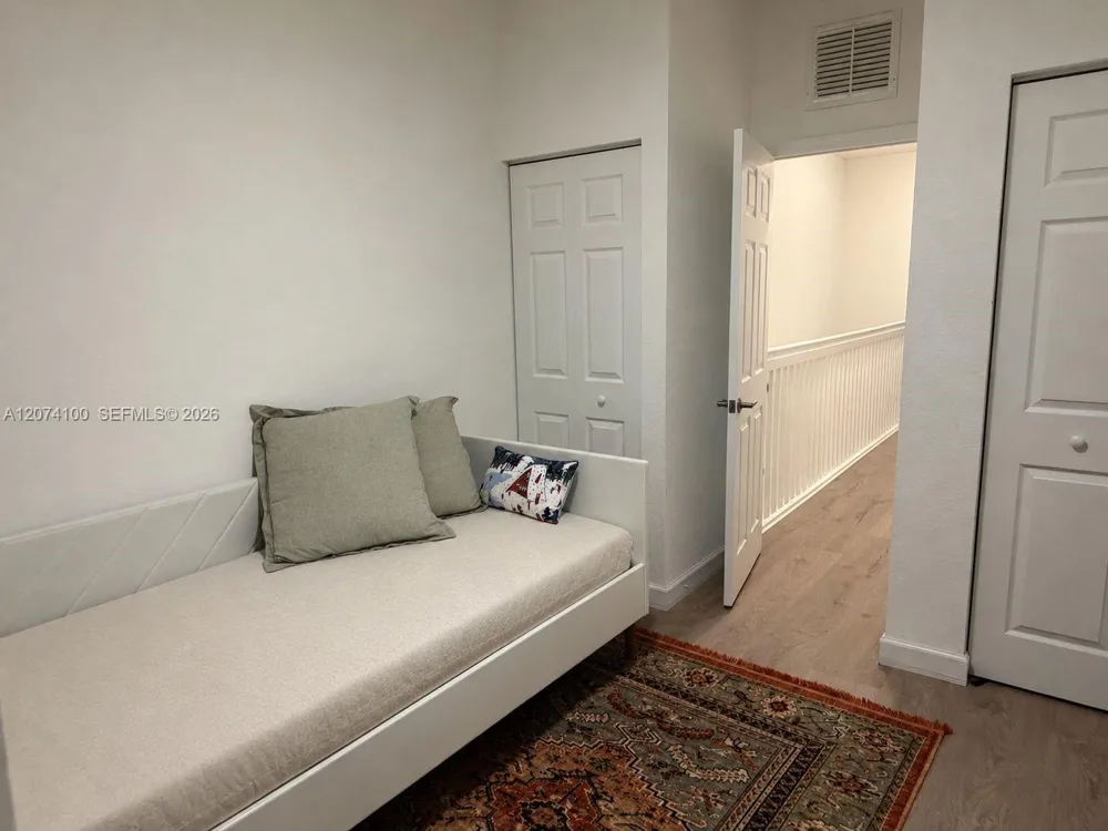 9259 SW 227th St #9-25 Cutler Bay, FL 33190