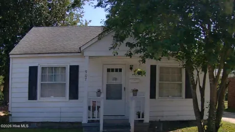 907 Belmont Avenue SW