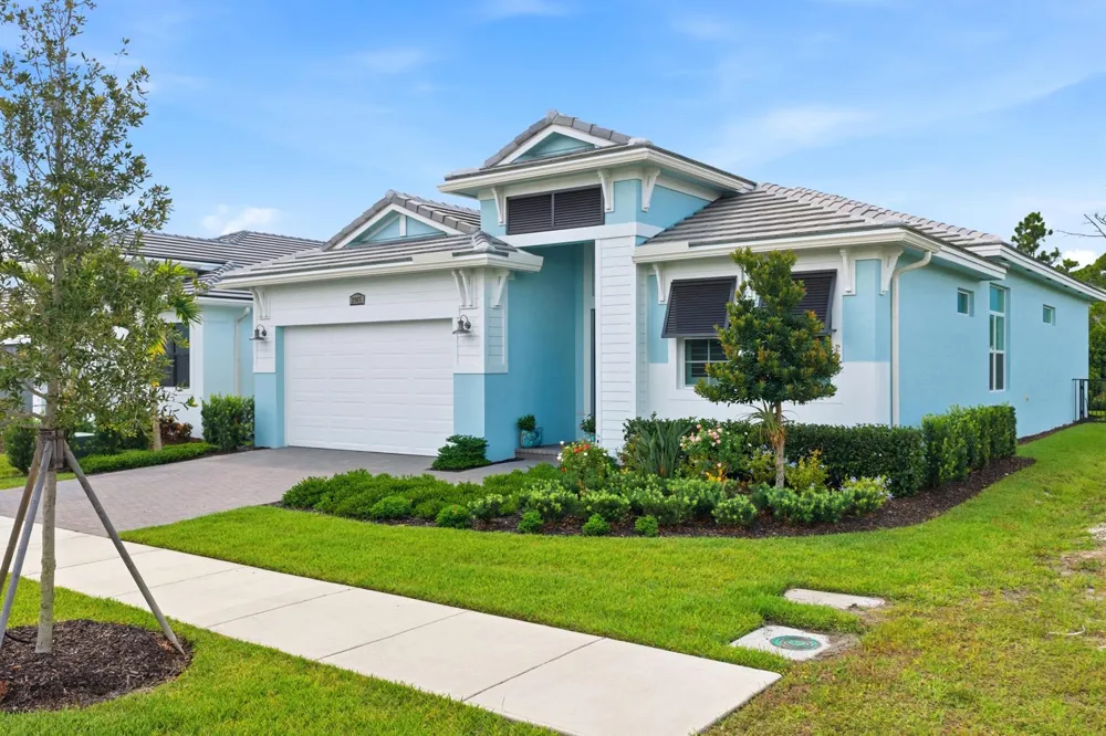 2165 SE MOSAIC BOULEVARD Port St. Lucie, FL 34984