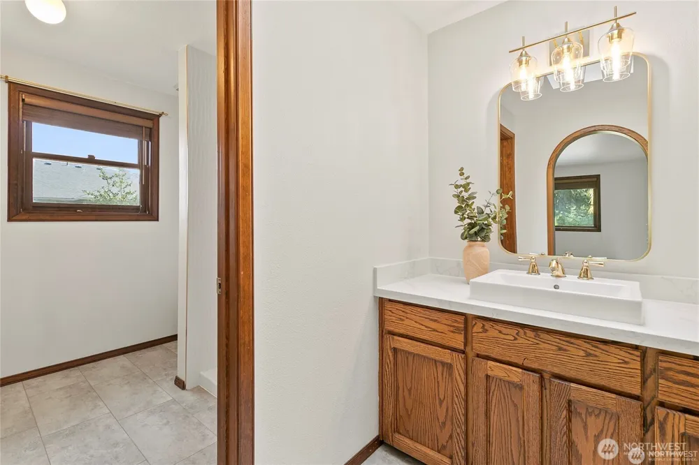 32424 58th Avenue S Auburn, WA 98001