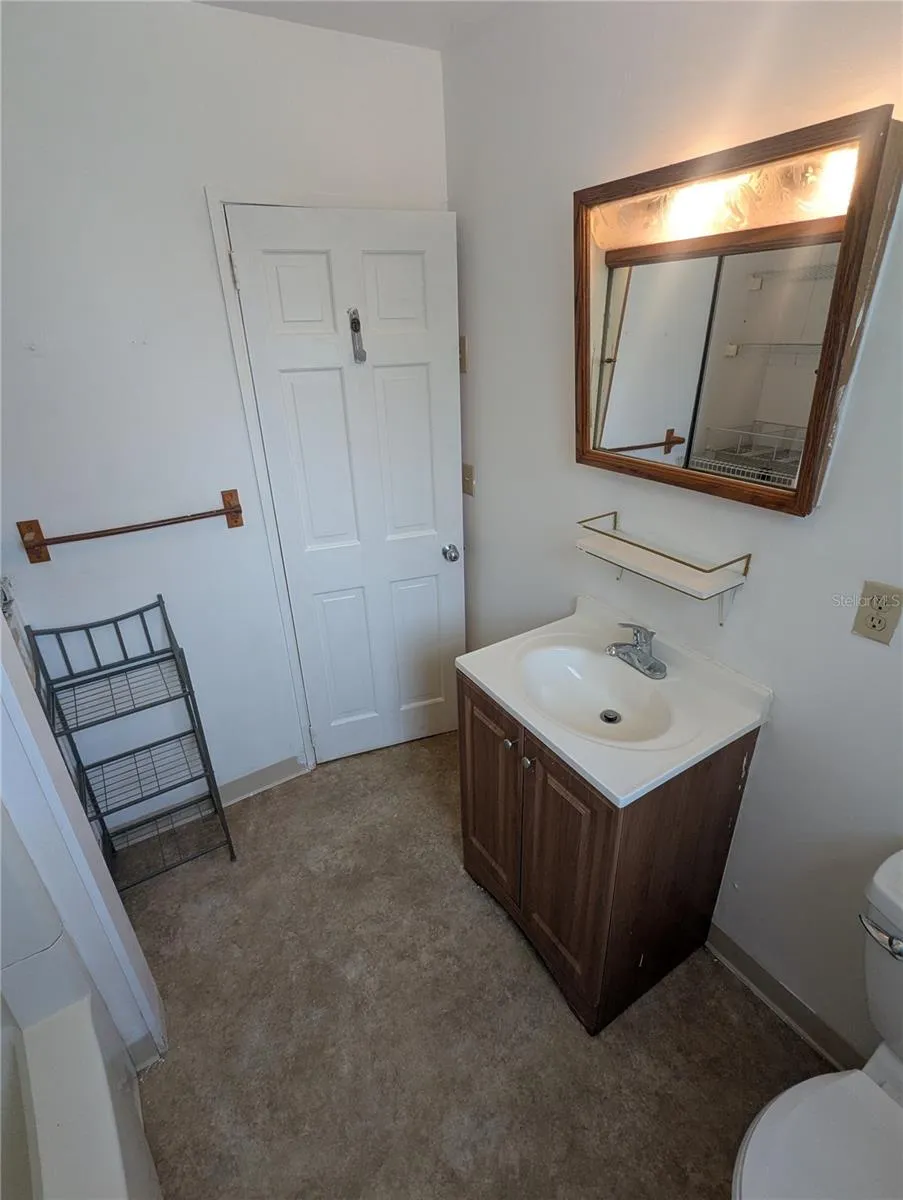 6635 SE 221ST STREET #7 Hawthorne, FL 32640