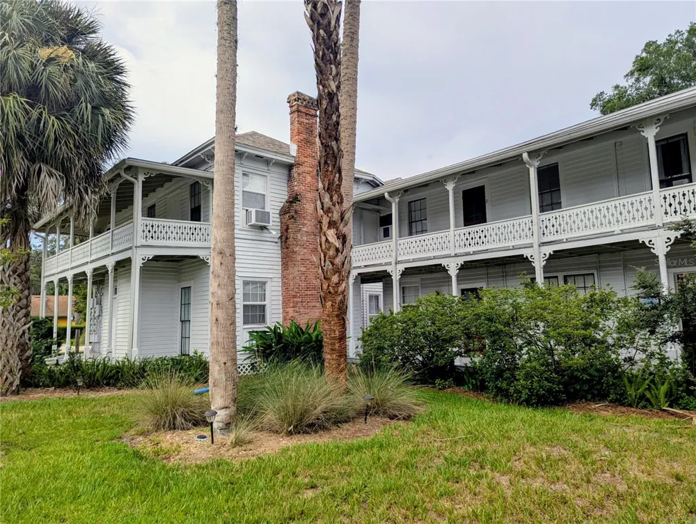 6635 SE 221ST STREET #7 Hawthorne, FL 32640