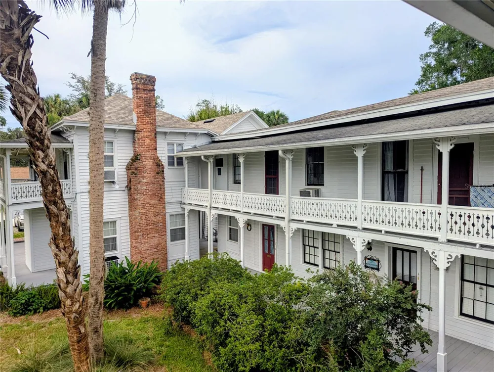 6635 SE 221ST STREET #7 Hawthorne, FL 32640