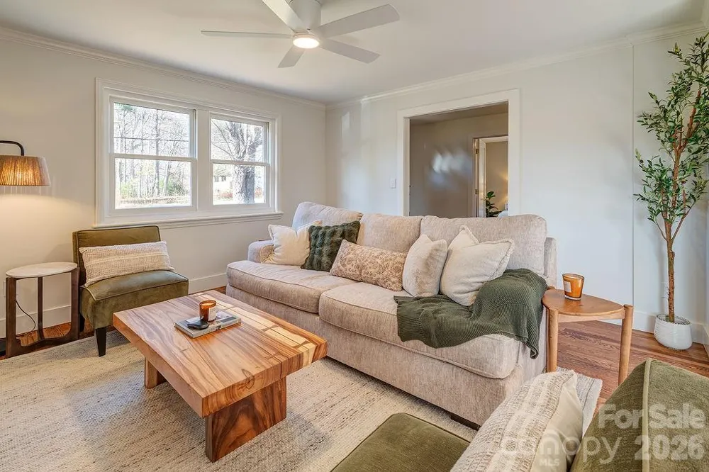 55 Cisco Road Asheville, NC 28805