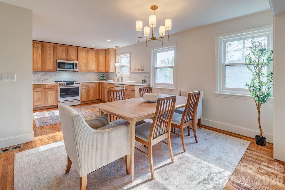 55 Cisco Road Asheville, NC 28805