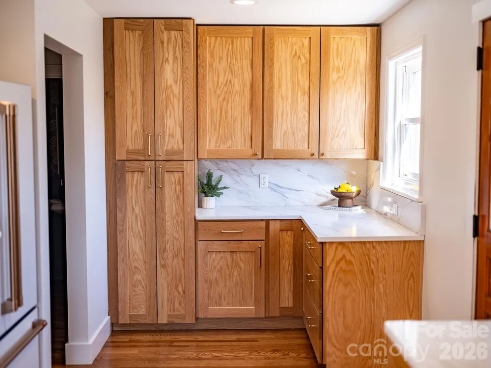 55 Cisco Road Asheville, NC 28805