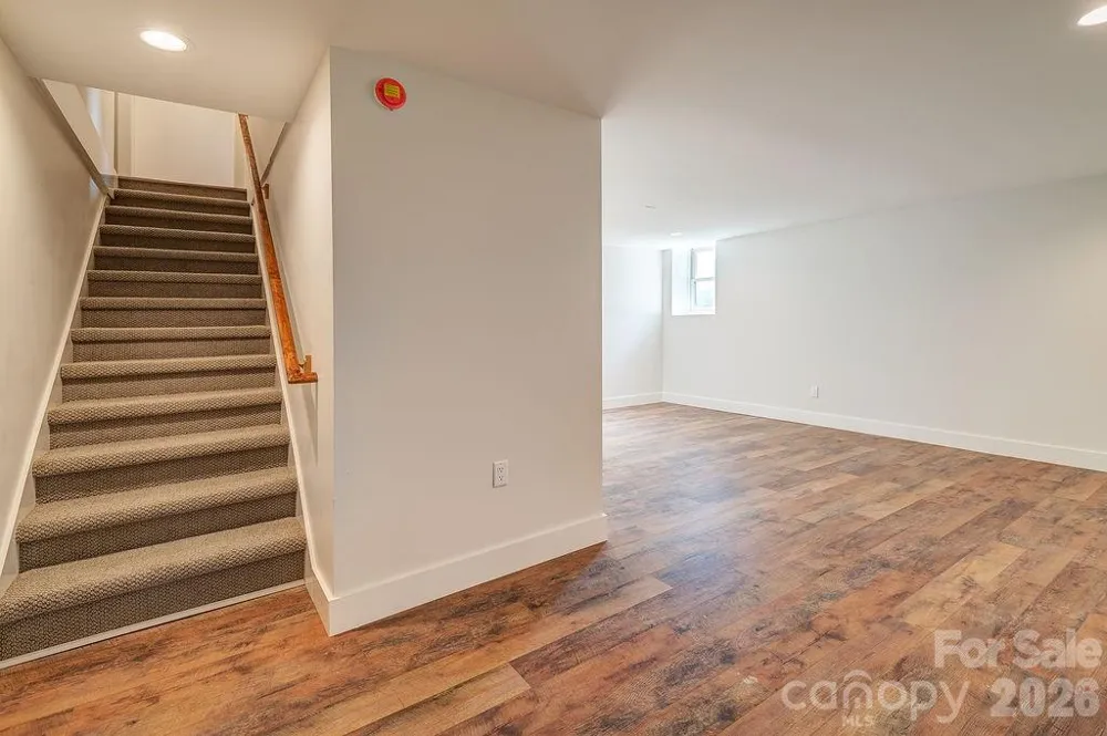 55 Cisco Road Asheville, NC 28805