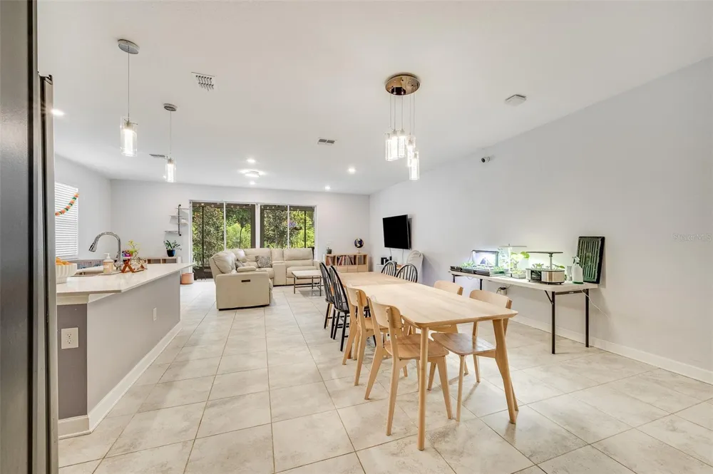 2353 CRESCENT MOON STREET Kissimmee, FL 34746