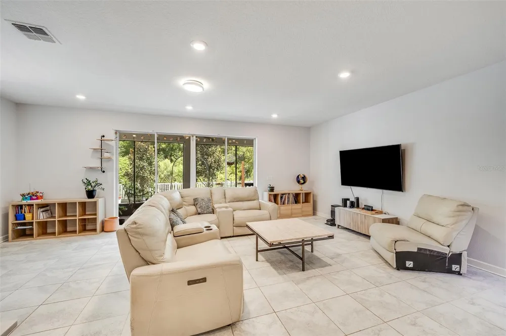 2353 CRESCENT MOON STREET Kissimmee, FL 34746