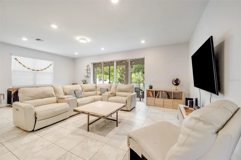 2353 CRESCENT MOON STREET Kissimmee, FL 34746